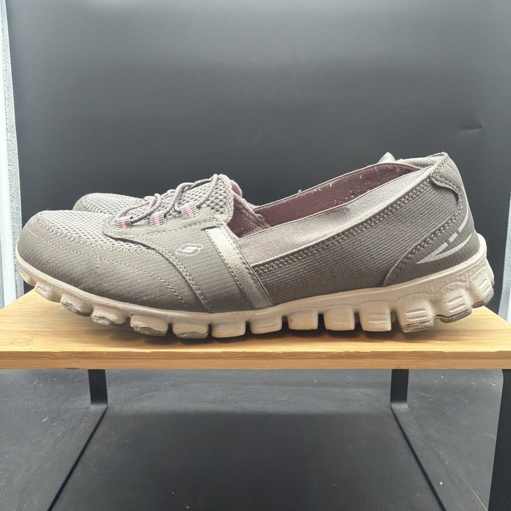 Skechers Womens EZ Flex 2 Walking Sneakers Slip On 22660 Gray Suede Size 8.5